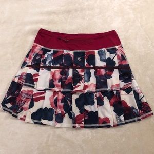 DISCONTINUED Lululemon Pacesetter tennis skirt sz2